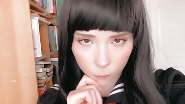 Japon Öğrenci Derin Sakso Çekiyor ve Kovboy Kız Seks Yapıyor